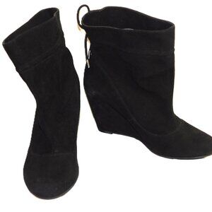 BCBGeneration Wessy Wedge Suede Leather Boots Size 8.5B Booties